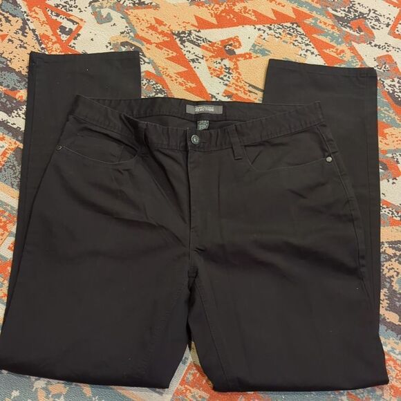 Kenneth Cole Reaction Modern-Fit Micro Check Stretch Trouser 34 x 32 - Picture 3 of 6